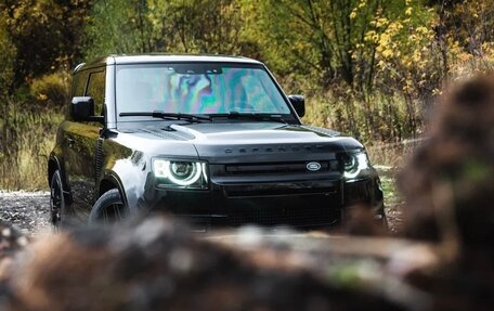 Land Rover Defender II, 2022 год, 15 000 000 рублей, 12 фотография