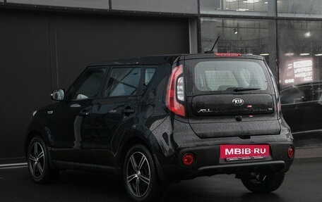 KIA Soul II рестайлинг, 2017 год, 1 455 000 рублей, 7 фотография