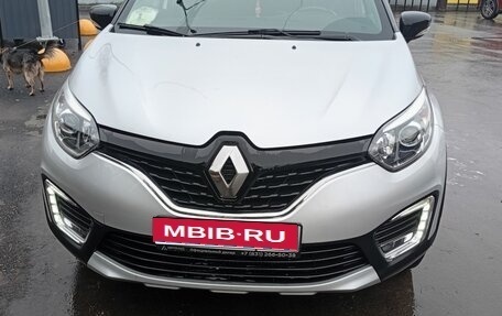 Renault Kaptur I рестайлинг, 2018 год, 1 500 000 рублей, 1 фотография