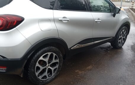 Renault Kaptur I рестайлинг, 2018 год, 1 500 000 рублей, 2 фотография