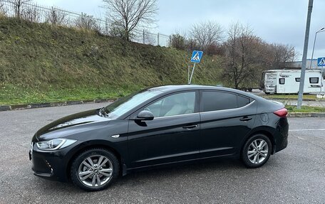 Hyundai Elantra VI рестайлинг, 2017 год, 1 555 000 рублей, 3 фотография