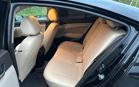 Hyundai Elantra VI рестайлинг, 2017 год, 1 555 000 рублей, 7 фотография