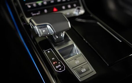 Audi A8, 2025 год, 13 800 000 рублей, 19 фотография