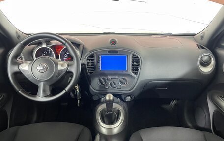 Nissan Juke II, 2014 год, 960 000 рублей, 10 фотография