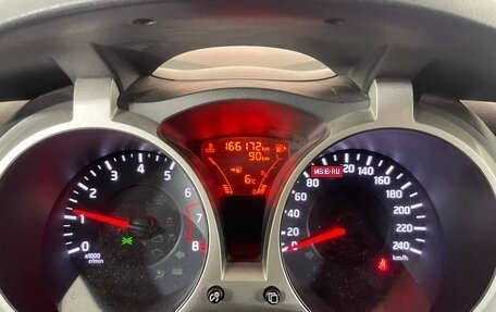 Nissan Juke II, 2014 год, 960 000 рублей, 15 фотография