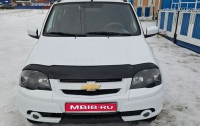 Chevrolet Niva I рестайлинг, 2017 год, 950 000 рублей, 1 фотография