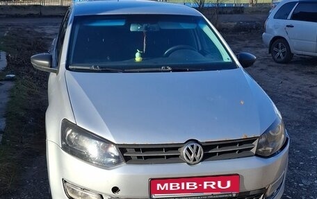 Volkswagen Polo VI (EU Market), 2012 год, 365 000 рублей, 1 фотография