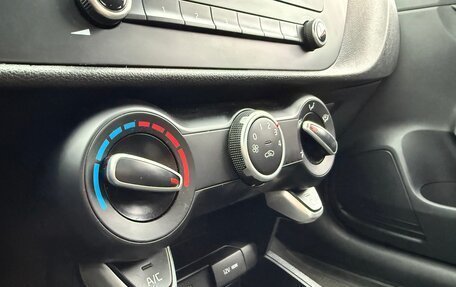 KIA Rio IV, 2021 год, 1 700 000 рублей, 16 фотография