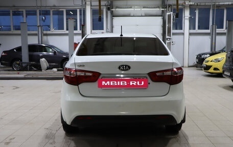 KIA Rio III рестайлинг, 2013 год, 549 990 рублей, 7 фотография