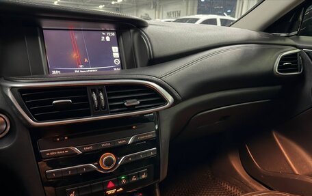 Infiniti Q30, 2017 год, 2 349 000 рублей, 9 фотография