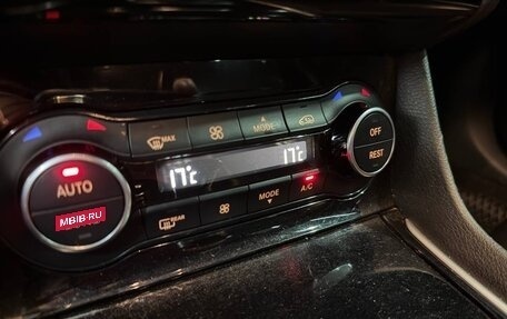 Infiniti Q30, 2017 год, 2 349 000 рублей, 13 фотография