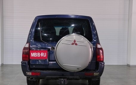 Mitsubishi Pajero III рестайлинг, 2004 год, 600 000 рублей, 5 фотография