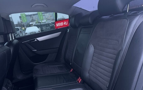 Volkswagen Passat B7, 2011 год, 1 069 000 рублей, 12 фотография