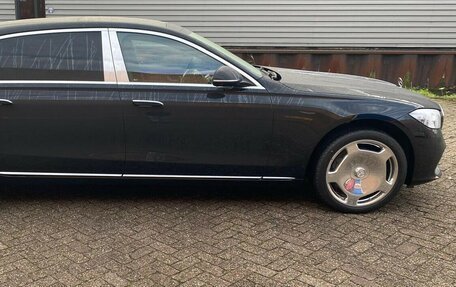 Mercedes-Benz Maybach S-Класс, 2025 год, 30 000 000 рублей, 4 фотография