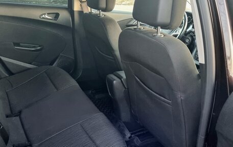 Opel Astra J, 2013 год, 750 000 рублей, 13 фотография