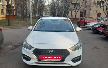 Hyundai Solaris II рестайлинг, 2019 год, 910 000 рублей, 2 фотография