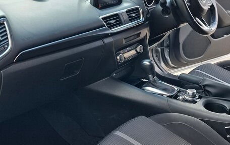Mazda Axela, 2017 год, 1 490 000 рублей, 9 фотография