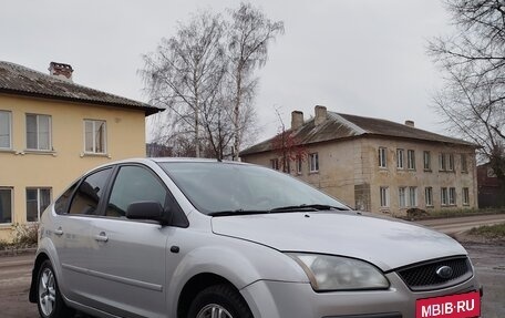 Ford Focus II рестайлинг, 2005 год, 410 000 рублей, 2 фотография