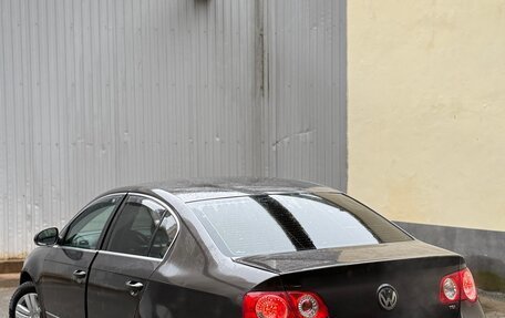 Volkswagen Passat B6, 2008 год, 670 000 рублей, 2 фотография