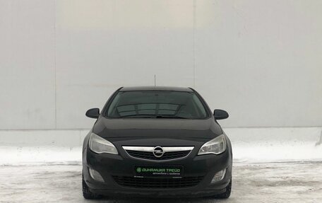 Opel Astra J, 2011 год, 625 000 рублей, 2 фотография