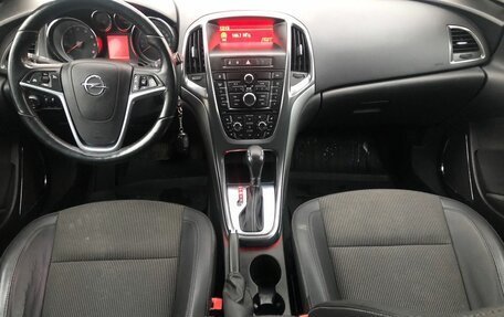 Opel Astra J, 2011 год, 625 000 рублей, 11 фотография