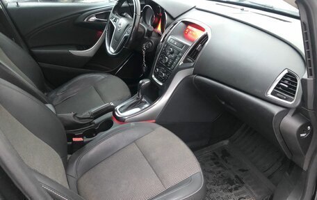 Opel Astra J, 2011 год, 625 000 рублей, 9 фотография