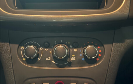 Renault Sandero II рестайлинг, 2020 год, 1 250 000 рублей, 10 фотография