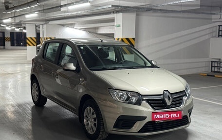 Renault Sandero II рестайлинг, 2020 год, 1 250 000 рублей, 2 фотография