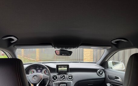 Mercedes-Benz A-Класс, 2015 год, 1 400 000 рублей, 17 фотография