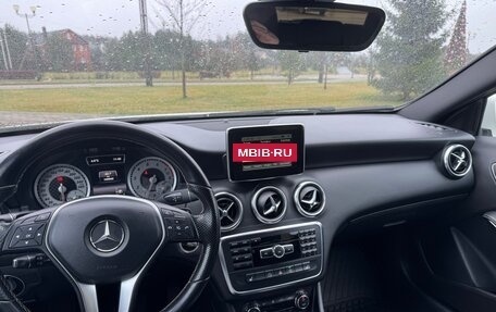 Mercedes-Benz A-Класс, 2015 год, 1 400 000 рублей, 16 фотография