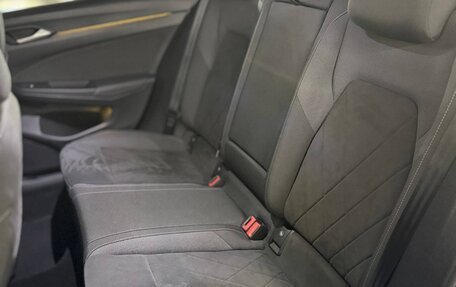 Volkswagen Golf VIII, 2022 год, 2 600 000 рублей, 10 фотография