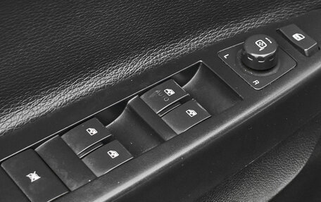 Opel Antara I, 2010 год, 825 000 рублей, 22 фотография