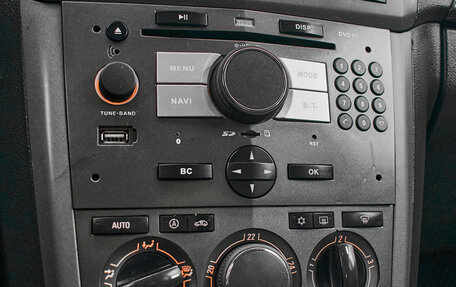 Opel Antara I, 2010 год, 825 000 рублей, 19 фотография