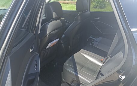 Hyundai Santa Fe III рестайлинг, 2017 год, 2 000 000 рублей, 7 фотография