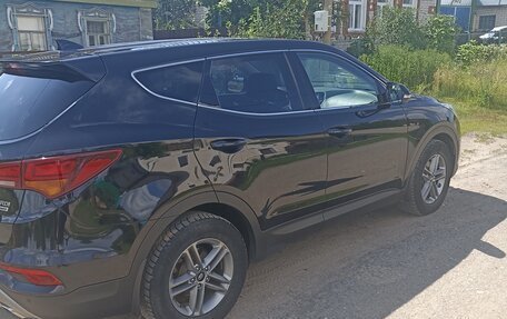 Hyundai Santa Fe III рестайлинг, 2017 год, 2 000 000 рублей, 16 фотография