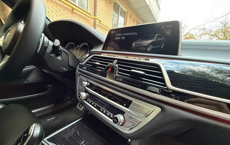 BMW 7 серия, 2018 год, 3 450 000 рублей, 29 фотография