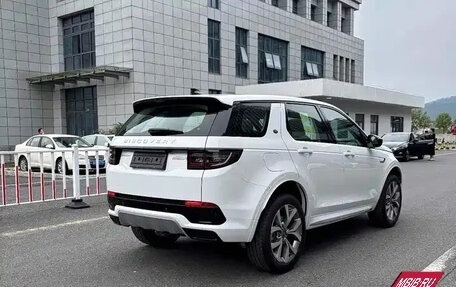 Land Rover Discovery Sport I рестайлинг, 2025 год, 6 329 000 рублей, 7 фотография