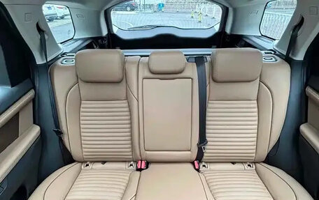 Land Rover Discovery Sport I рестайлинг, 2025 год, 6 329 000 рублей, 14 фотография