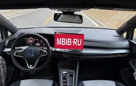 Volkswagen Golf VIII, 2025 год, 3 555 000 рублей, 9 фотография
