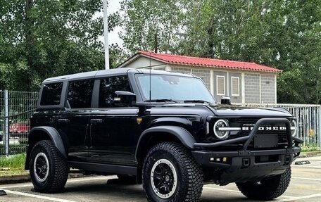 Ford Bronco, 2024 год, 6 736 000 рублей, 3 фотография