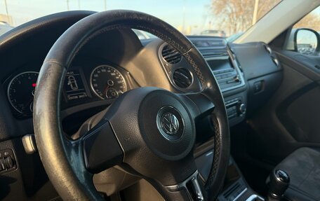 Volkswagen Tiguan I, 2011 год, 850 000 рублей, 21 фотография