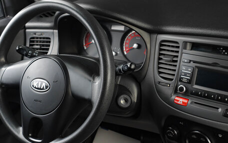 KIA Rio II, 2010 год, 769 000 рублей, 12 фотография