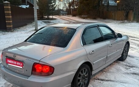 Hyundai Sonata IV рестайлинг, 2005 год, 195 000 рублей, 4 фотография