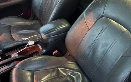 Hyundai Sonata IV рестайлинг, 2005 год, 195 000 рублей, 14 фотография