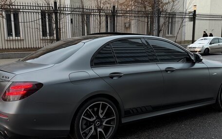 Mercedes-Benz E-Класс AMG, 2018 год, 5 900 000 рублей, 5 фотография