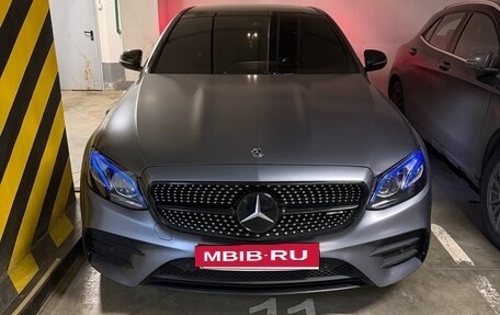 Mercedes-Benz E-Класс AMG, 2018 год, 5 900 000 рублей, 11 фотография