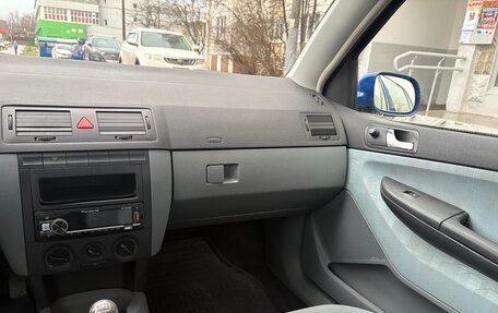 Skoda Fabia I, 2002 год, 250 000 рублей, 11 фотография