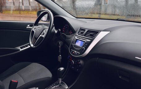 Hyundai Solaris II рестайлинг, 2013 год, 790 000 рублей, 18 фотография