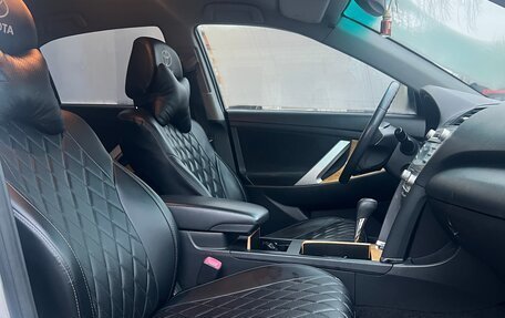 Toyota Camry, 2007 год, 1 400 000 рублей, 32 фотография