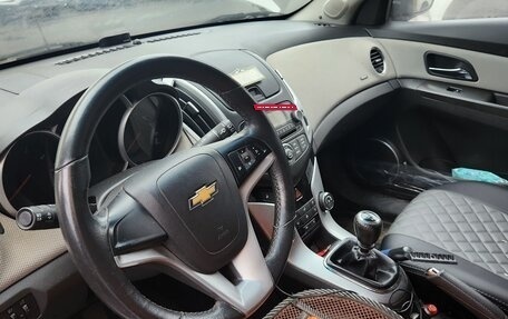 Chevrolet Cruze II, 2013 год, 730 000 рублей, 4 фотография